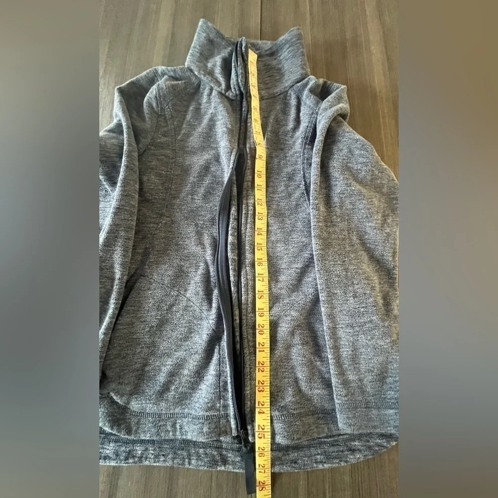 Eddie Bauer Women’s Gray Soft full zipper sweater jacket w/ pockets Small - Picture 5 of 11